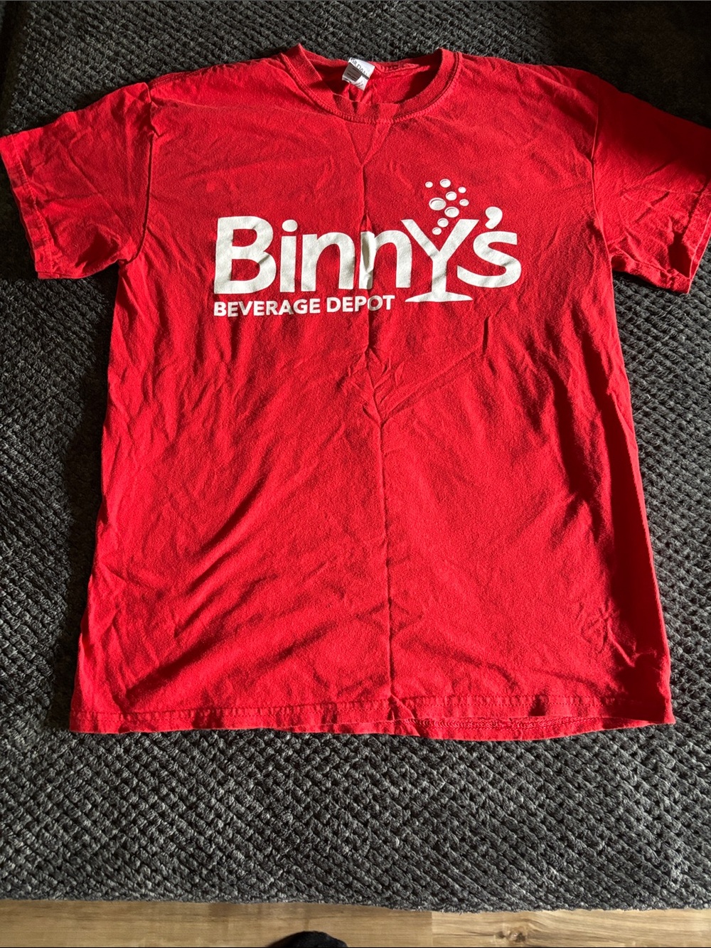 Gildan Red Tee with White Binny's Beverage Depot Logo